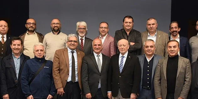 Industry Council Hosts Economist Baydar
